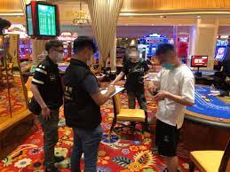 麻将胡牌技巧：听多张与听绝张如何选？-博彩白菜网-博彩论坛-白嫖论坛